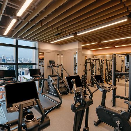 Andaz Singapore, By Hyatt Εξωτερικό φωτογραφία The gym at the 1018